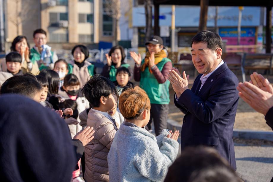 직장새마을운동증평군협의회 1일 부모되어주기 격려