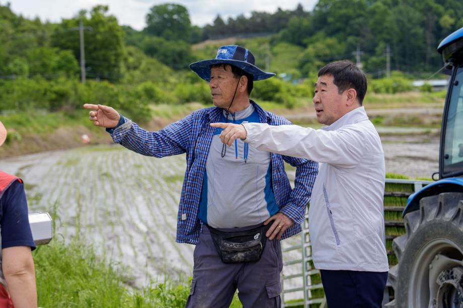 덕상리 모내기 현장방문